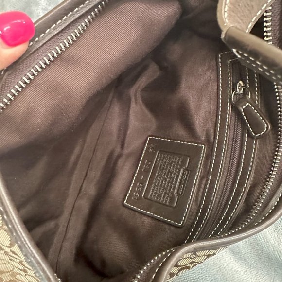 Coach Small Handbag - Picture 5 of 9